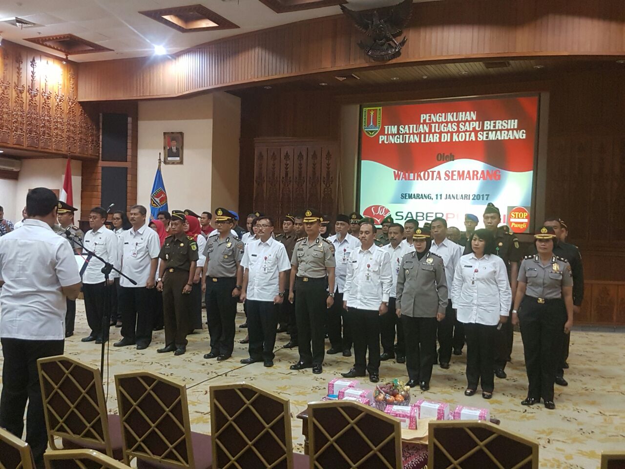 SABER-PUNGLI-SLIDE-1